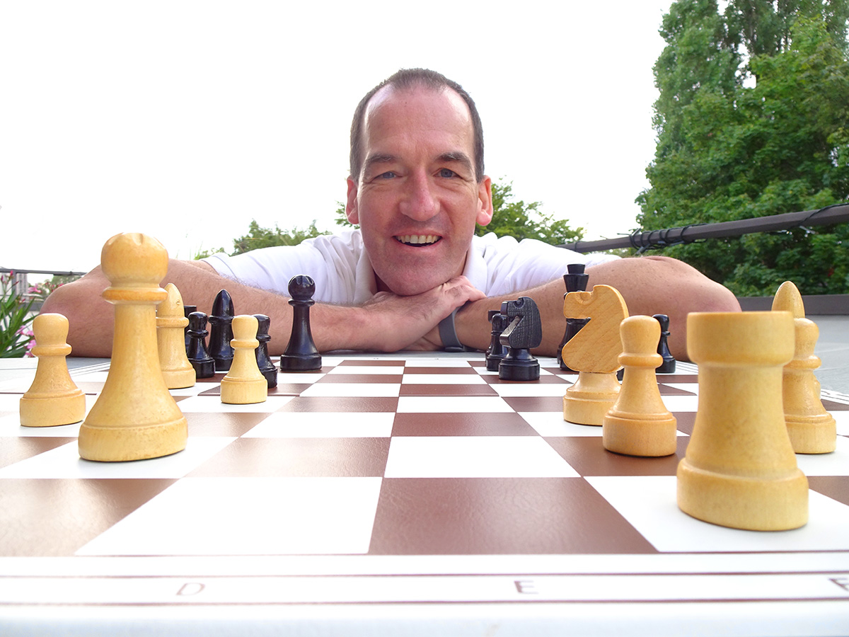 2020 Schwarz Weiss Bunt 2020 Schwarz Weiss Bunt